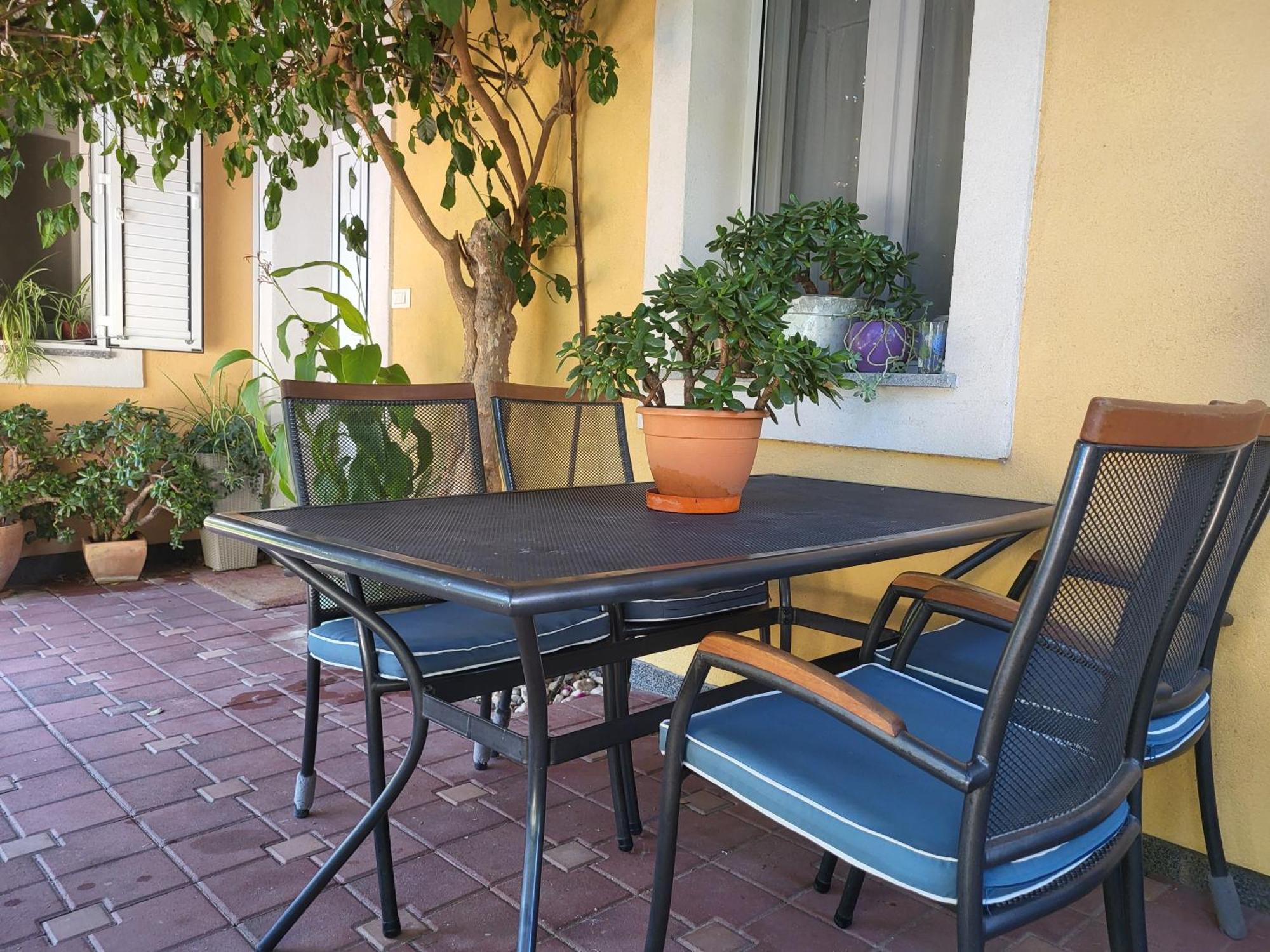 Holiday Home Arboretum Šibenik Kültér fotó